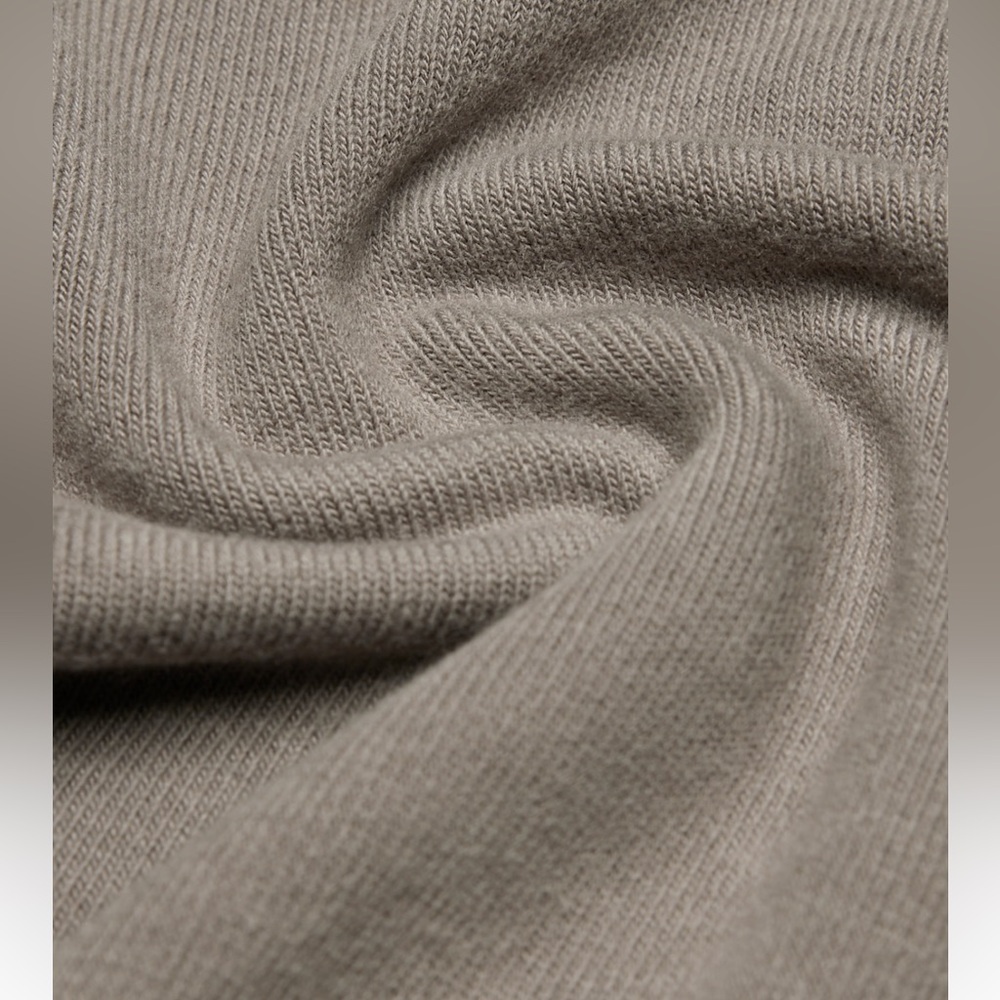 Aritzia recharge pant nwt - Picture 3 of 8